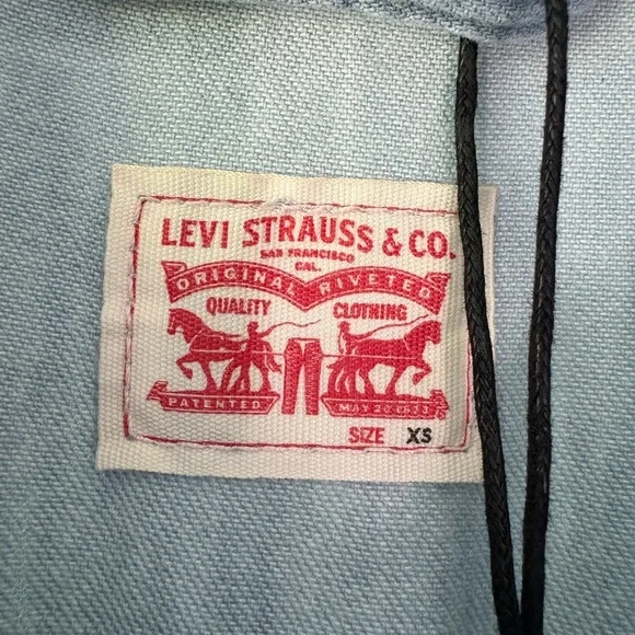 NWT Levi's Light Wash HERITAGE ROMPER |  XS - Picture 5 of 10